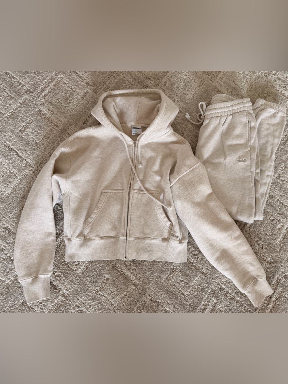 Women’s Aritzia TNA Sweatsuit